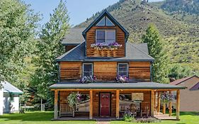 Minturn Bed And Breakfast